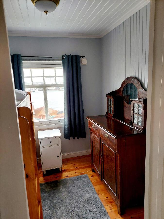 Solrik Beliggenhet I Lofotens Storste Fiskevaer Villa Ballstad Ngoại thất bức ảnh