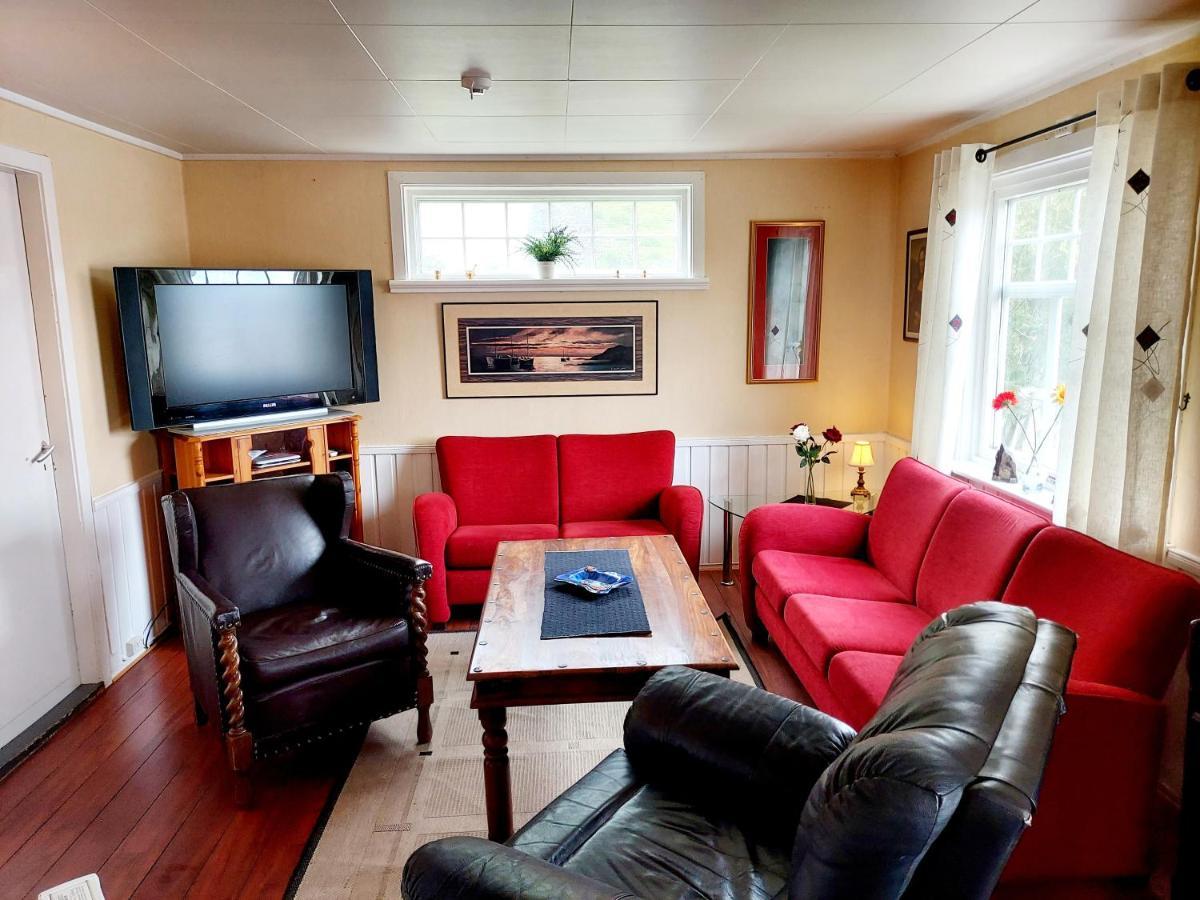 Solrik Beliggenhet I Lofotens Storste Fiskevaer Villa Ballstad Ngoại thất bức ảnh